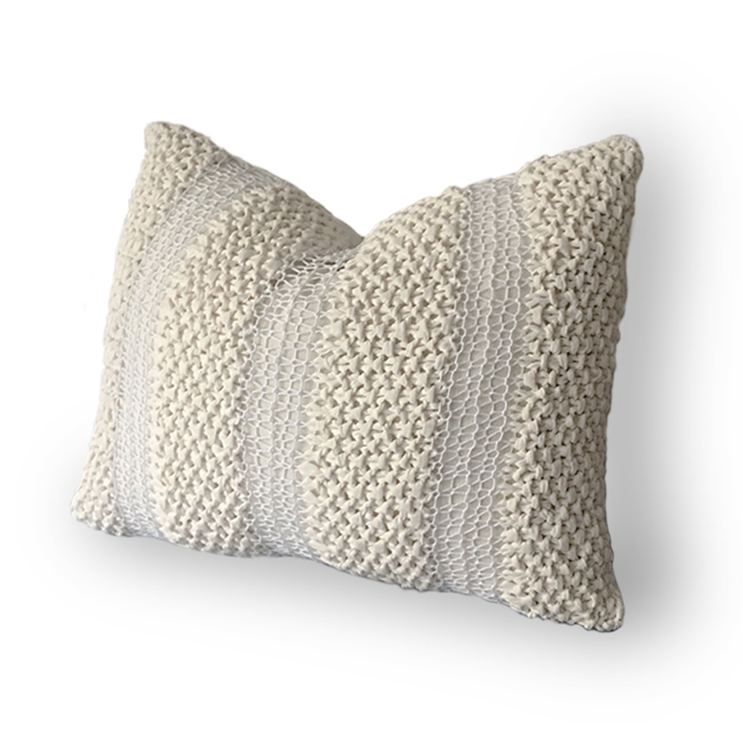 Ajurlu Cushion