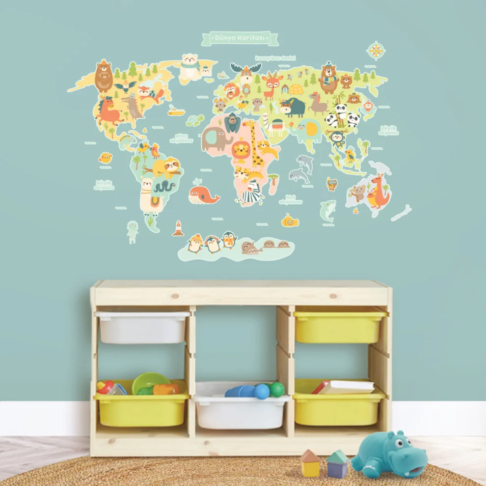 Jüppo - Animal Kingdom World Map Wall Sticker Small | hipicon Jüppo - Animal Kingdom World Map Wall Sticker Small | hipicon