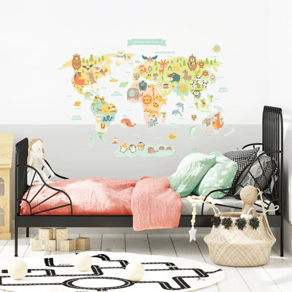 Jüppo - Animal Kingdom World Map Wall Sticker Large | hipicon Jüppo - Animal Kingdom World Map Wall Sticker Large | hipicon